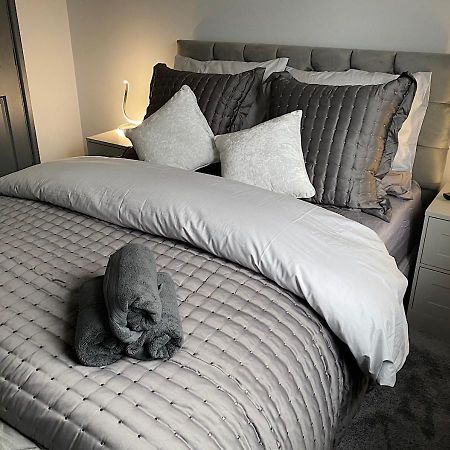 Beautiful Modern Cosy Central Apartment / Sleeps 4 Reading Kültér fotó