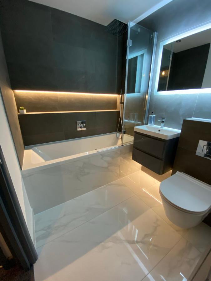 Beautiful Modern Cosy Central Apartment / Sleeps 4 Reading Kültér fotó